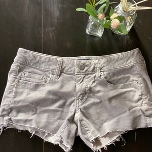 Gray shorts